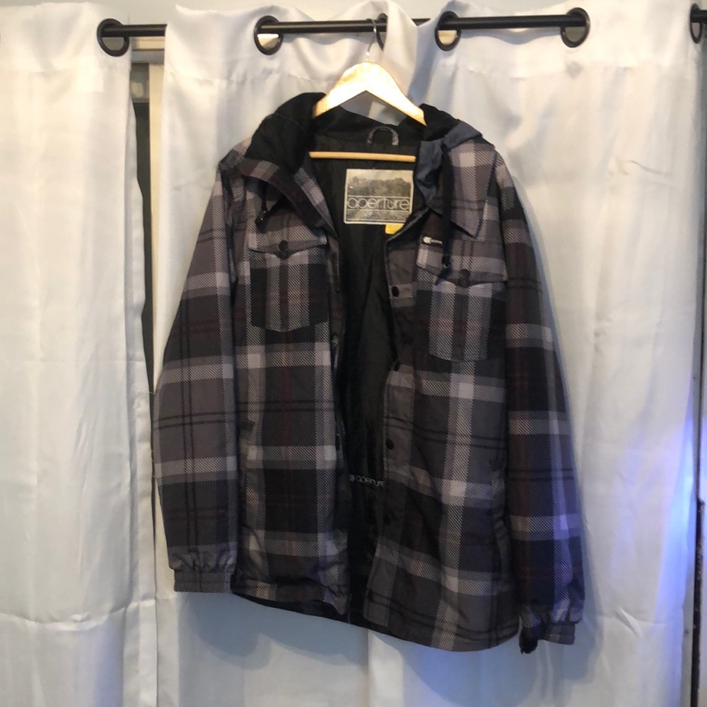 Snowboarding jacket